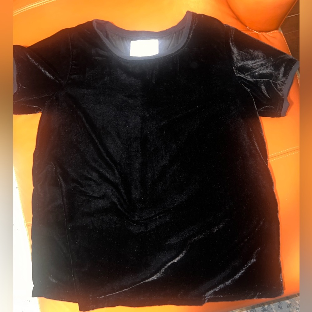 Black Velvet Short-Sleeve Women's Top